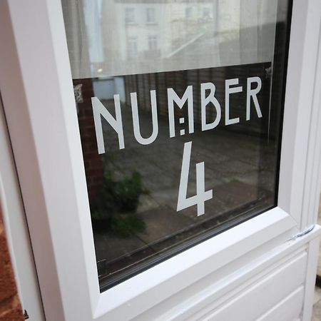 Number 4 Apartment เอ็กซิเตอร์ ภายนอก รูปภาพ