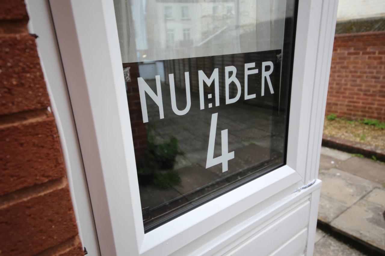 Number 4 Apartment เอ็กซิเตอร์ ภายนอก รูปภาพ